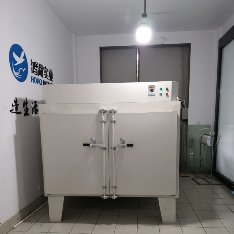 Konfigurowalny piec do folii ze szkła fotochromowego