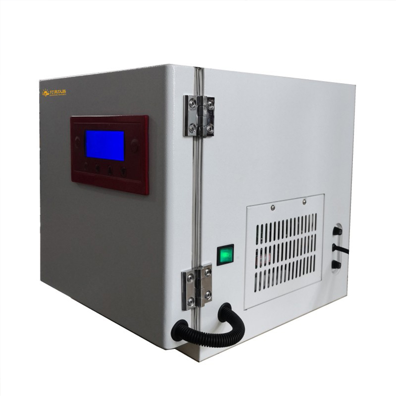 Przenośny miniaturowy inkubator stałotemperaturowy