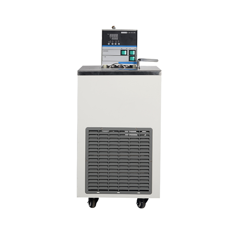 Kąpiel obiegowa o niskiej temperaturze i stałej temperaturze